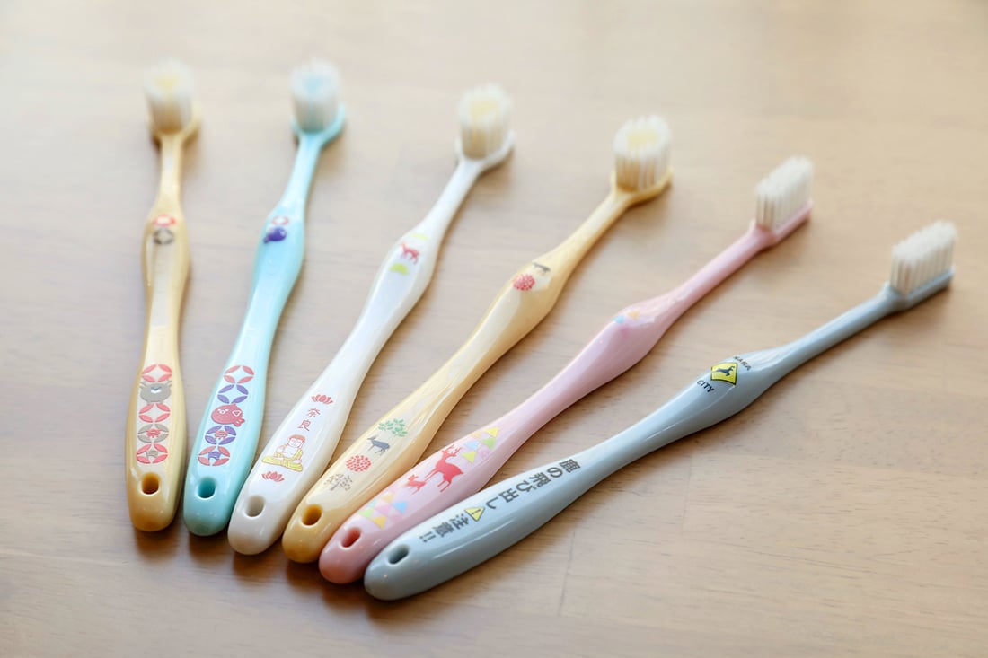 みがきやすい 歯ブラシ おみやげ うましうるわし奈良 ｊｒ東海