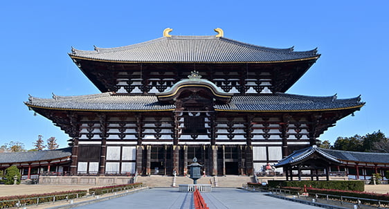 知っているつもりではもったいない 東大寺を知り尽くす旅｜モデル